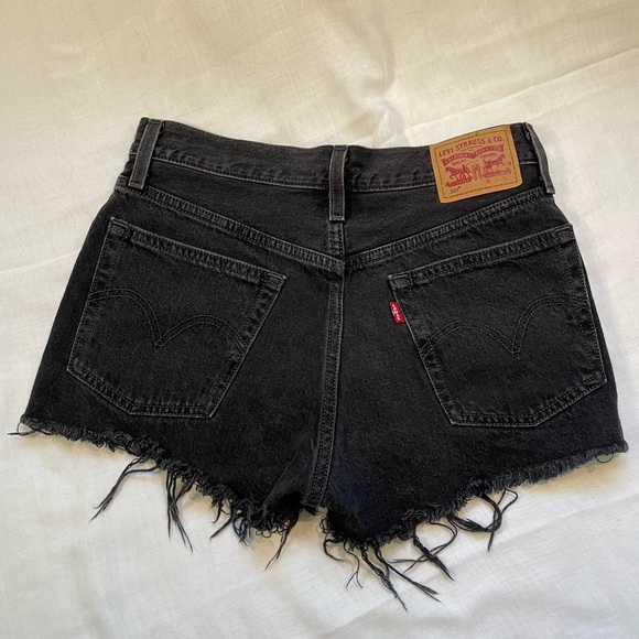 Levi’s 501 Denim Shorts - Picture 1 of 5